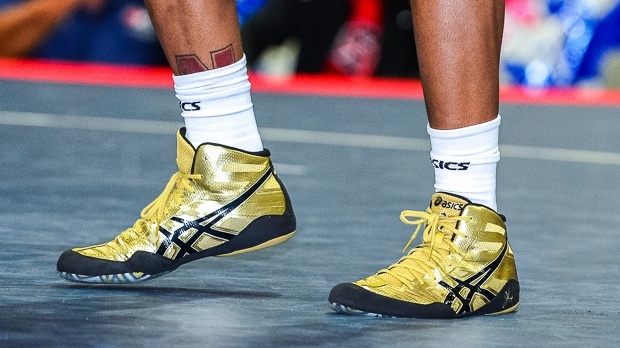 wrestling shoes gold